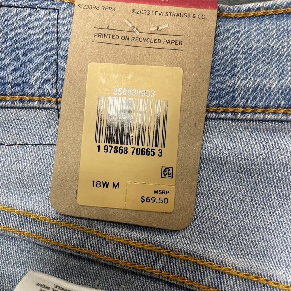 Levis Jeans Womens 18 Blue Denim Pants 725 High Rise Bootcut Stretch Light Wash - Picture 7 of 11